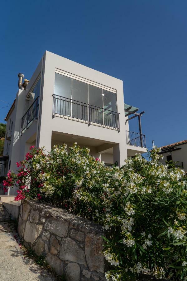 Villa Yachara
